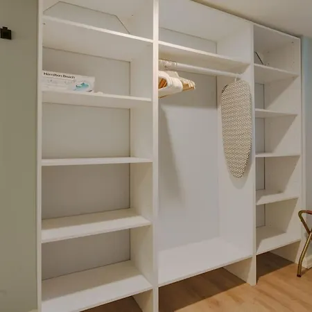 Apartment Prime Location In Lakeview Near Wrigleyville *