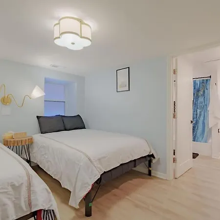 Prime Location In Lakeview Near Wrigleyville Apartment *