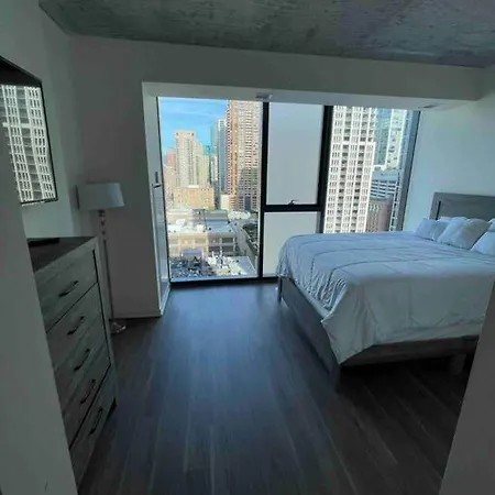 Amazing 2-bedroom In The South Loop Apartment
