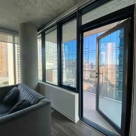 Amazing 2-bedroom In The South Loop Apartment *
