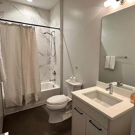 Apartment New Built Sleeps 8