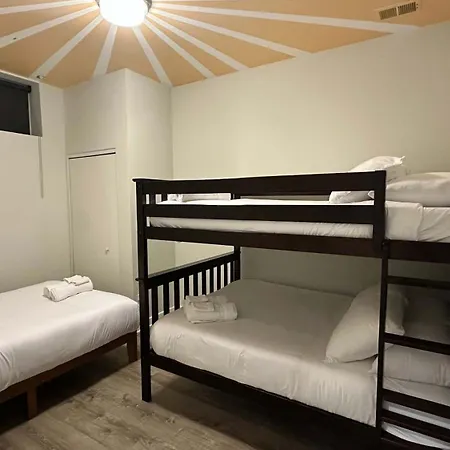 New Built Sleeps 8 Apartment *