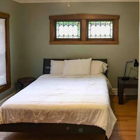 Cool Crib In Apartment