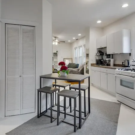 Apartment Lovely 2 Bedroom With Direct Porch Access