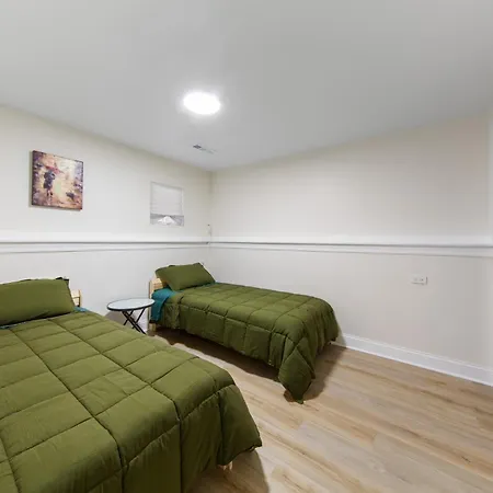 Perfect Location Across From Park & Train Station Chicago