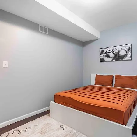 Apartment Pristine Paradise 3bd 2ba Free Parking *