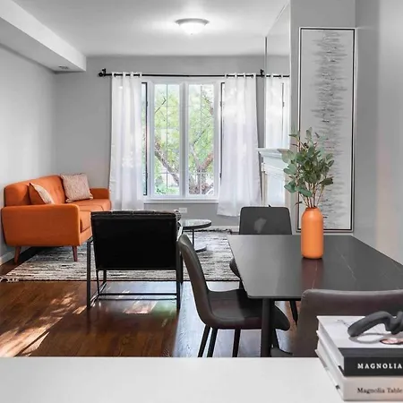 Pristine Paradise 3bd 2ba Free Parking Apartment