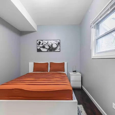 Pristine Paradise 3bd 2ba Free Parking * Chicago