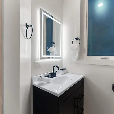 Apartment Wicker Park Luxe 2br 2ba *
