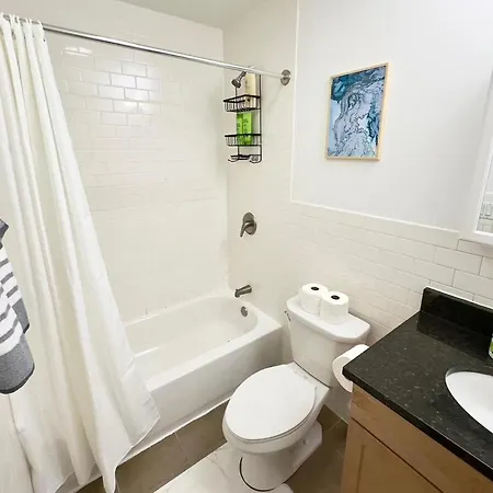 Apartment Prime Location 3brgem Near Of Chicago
