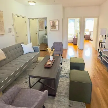 Apartment Prime Location 3brgem Near Of