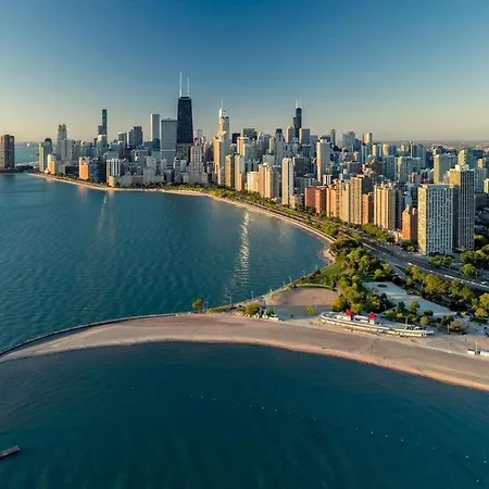 Apartment Prime Location 3brgem Near Of Chicago