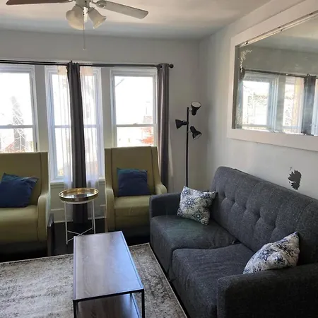 Apartment Amazing Location 3br Gem In Logan Square W Parking Chicago