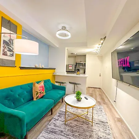 Apartment Japanese Themed 2br In Gold Coast For Up To 4 Guests Chicago