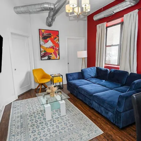 Apartment Bright 420-friendly 3br Retreat Smoke Friendly Unit Near Mccormick Place Convention And Museum Campus Chicago