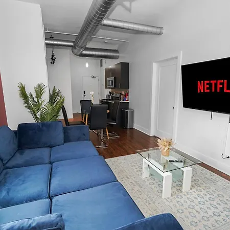 Apartment Bright 420-friendly 3br Retreat Smoke Friendly Unit Near Mccormick Place Convention And Museum Campus