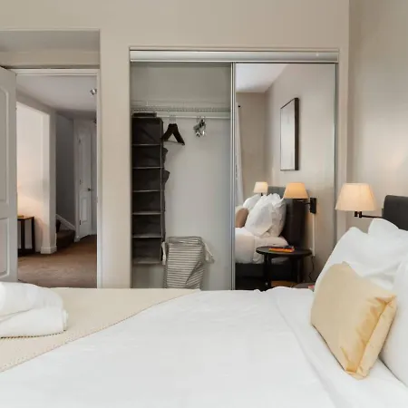 Spacious Three Bedroom With Parking And Patio Apartment *