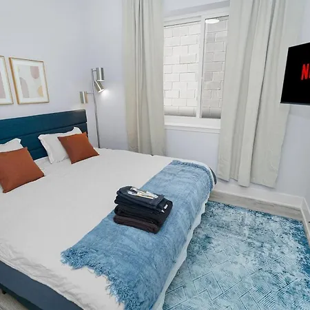 Pilsen Art Center Family Friendly 3br Retreat With Free Parking Near Medical District, Douglas Park And Illinois Chicago