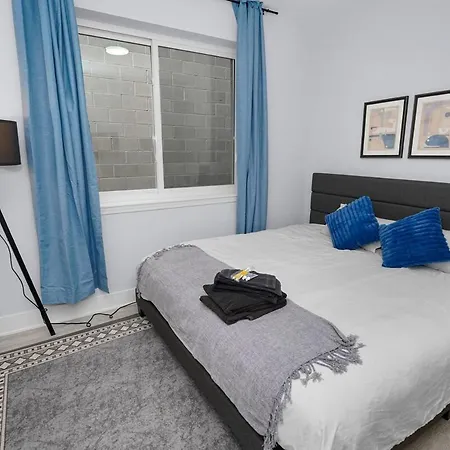 Apartment Pilsen Art Center Family Friendly 3br Retreat With Free Parking Near Medical District, Douglas Park And Illinois *