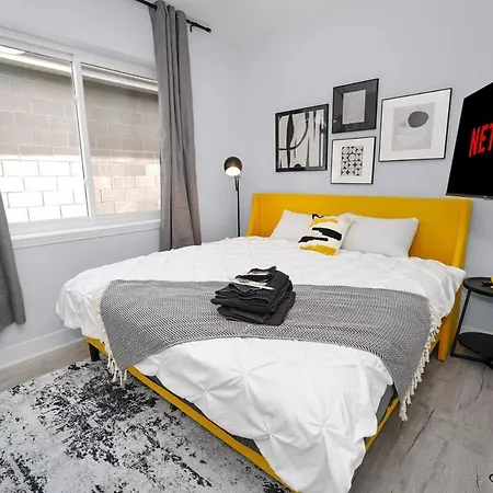 Apartment Pilsen Art Center Family Friendly 3br Retreat With Free Parking Near Medical District, Douglas Park And Illinois Chicago