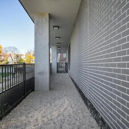 Apartment Blueground Elmhurst Pool Nr Elmhurst Art Museum Chi-1264