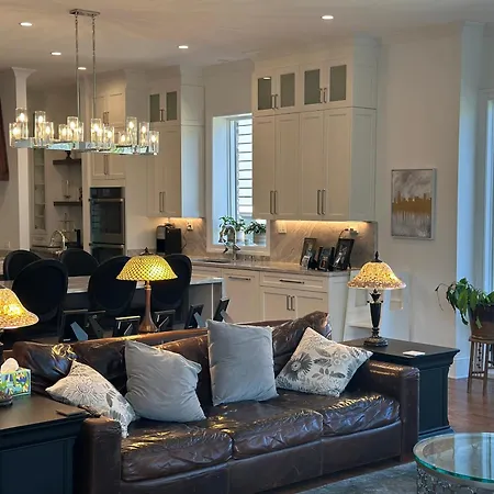 Homestay Lyons' Chicago
