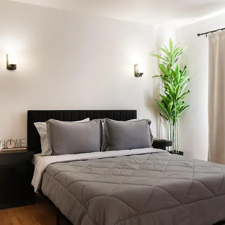 2br Near Ohare And Transit Newly Furnished Modern * Chicago