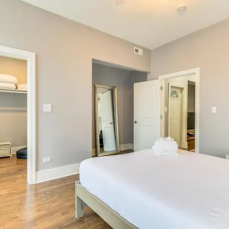 5 Mi To Dtwn: Ukrainian Village Apartment! Apartment Chicago