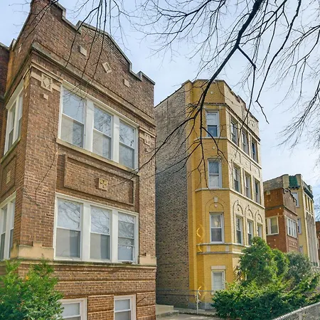 Walk To Devon Avenue & Warren Park: Apt! * Chicago