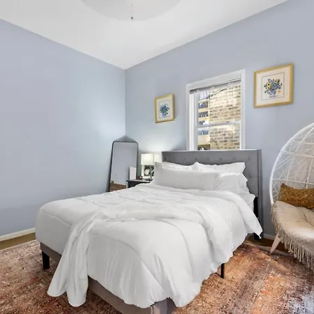 Spacious In Awesome With Wifi, Ac Apartment *