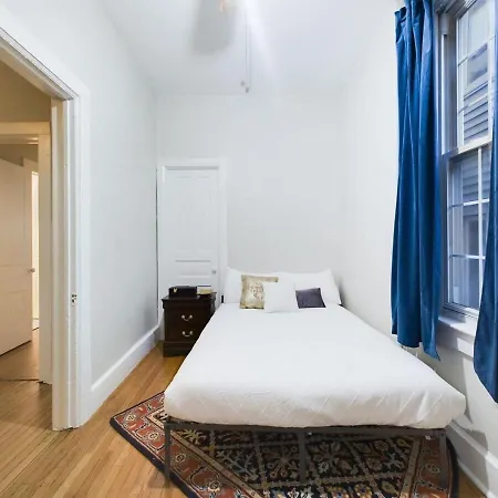 Old Broadway Glamour Apartment *