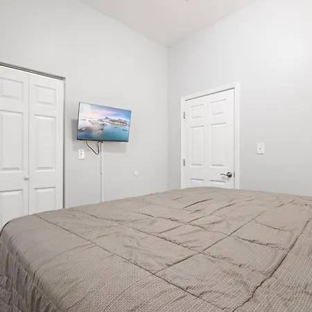 Newley Rehabbed Building With Two Private Apartment
