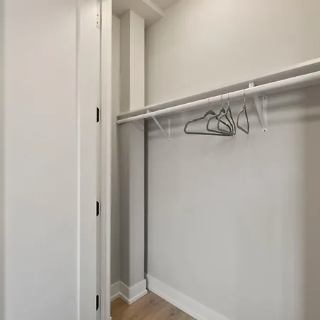 Apartment New Build In Pilsen Spacious 2 Bed 2 Bath Unit Chicago