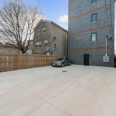 New 3bed 2bath With Parking By United Center * Chicago