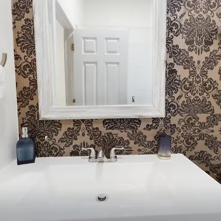 Apartment Vogue Bucktown 4 Bd 2 Ba Chicago