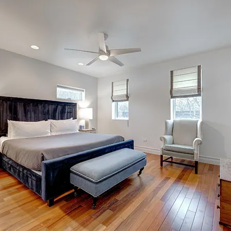 Large With Outdoor Deck In Historic District *