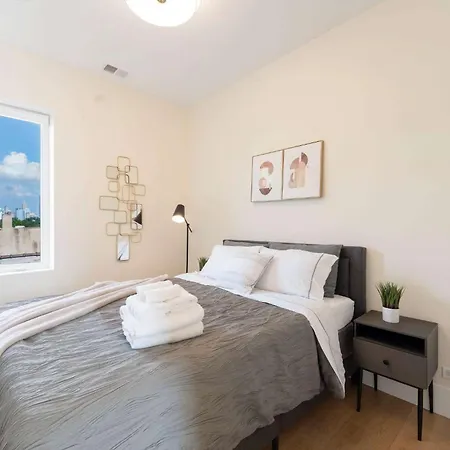 New 3bed 2bath With Parking By United Center Chicago