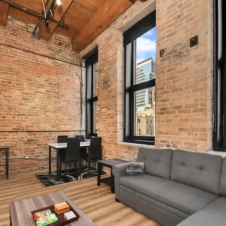 River North Rooftop With In And Out Parking 1 Apartment