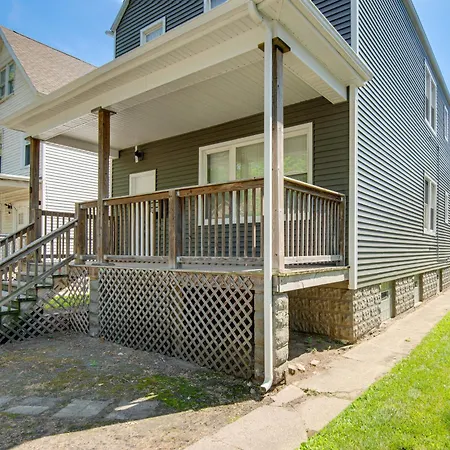 2 Mi To South Shore Unit With Balcony And Yard! *