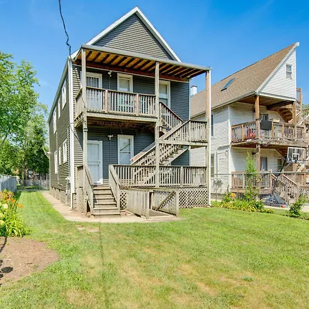 2 Mi To South Shore Unit With Balcony And Yard! Apartment *