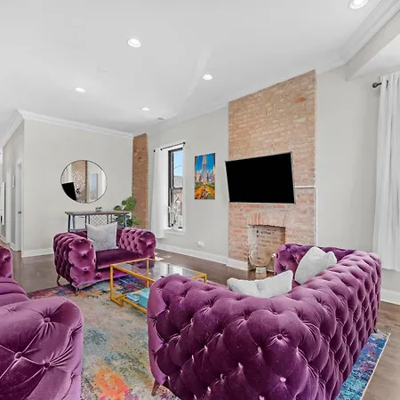 Apartment Modern, Spacious 3br Minutes To Downtown! *