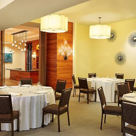 The Westin River North Hotel 4*