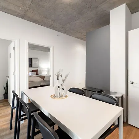 Elegant 3br Prime Location Chicago