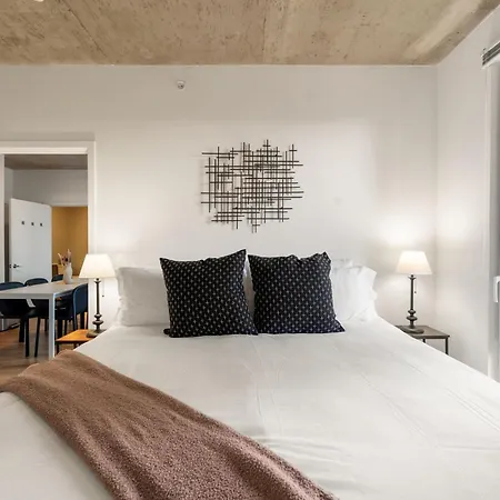Hotel Elegant 3br Prime Location Chicago