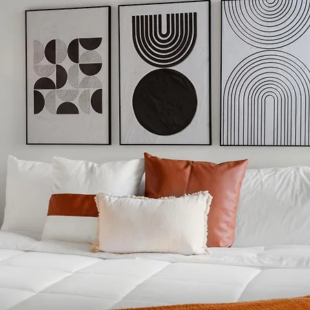Hotel Group-ready 3br Sleek Design & Great Location *
