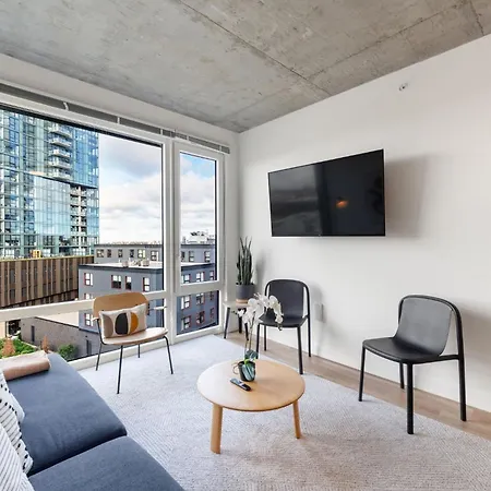 Elegant 3br Prime Location Hotel *
