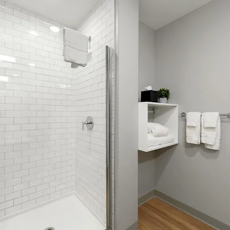 Hotel 4br Corporate And Modern