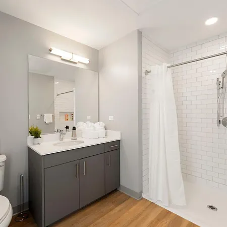 Hotel Elegant 3br Prime Location *