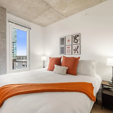 Elegant 3br Prime Location * Chicago