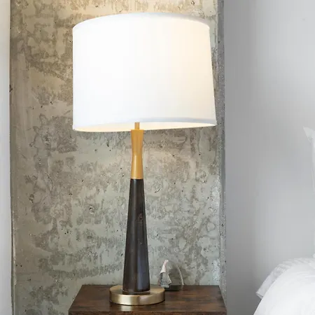 Group-ready 3br Sleek Design & Great Location Hotel